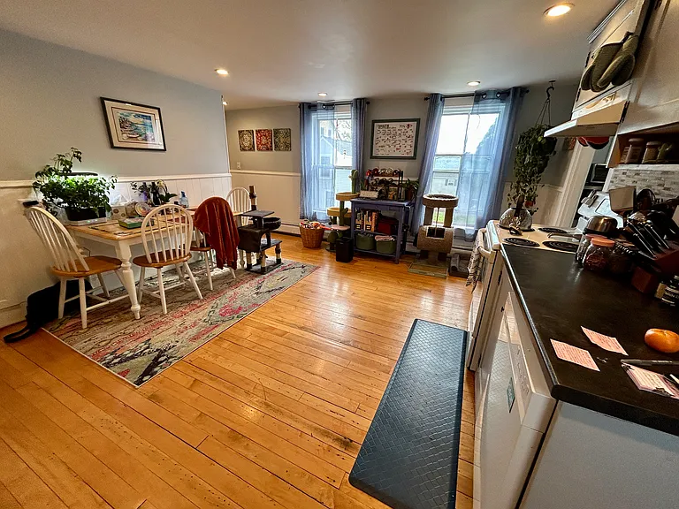 70 Hill St #201 — Photo 5