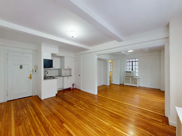 25 Tudor City Place image 1 of 9