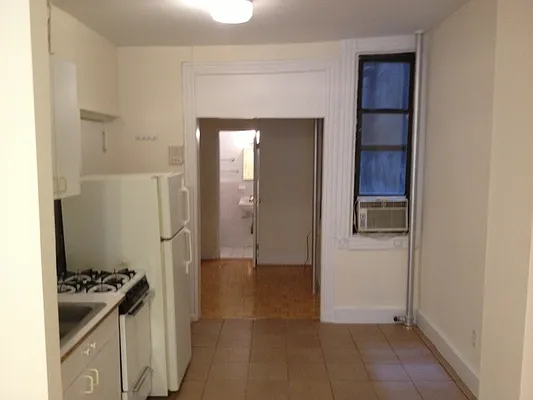 Rented by Susan J. Conaway, LREB | media 5