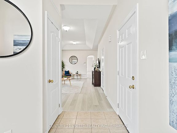 5th image of 2538 Denure Dr