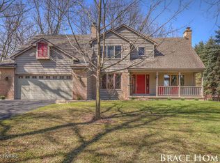 4667 Little Harbor Dr SE, Grand Rapids, MI 49512