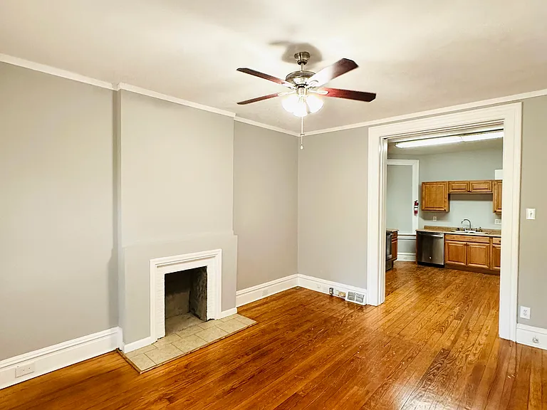 3201-3209 Arsenal St #3203 — Photo 6