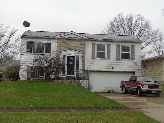2nd image of 3071 Red Fox Run Dr NW