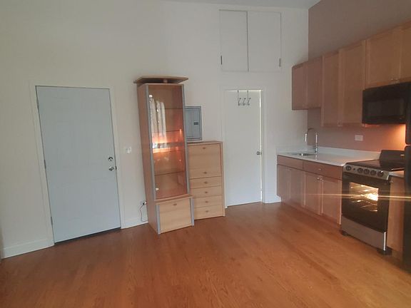 4th image of 5517 N Central Ave