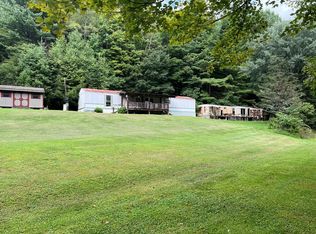 125 Fees Ridge Ln, Mouth Of Wilson, VA 24363