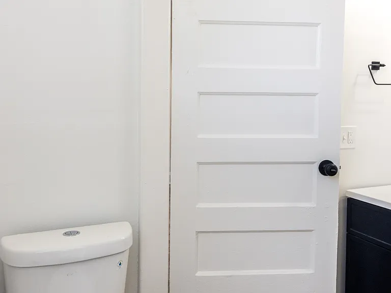 3319 Fairfield Ave #2 — Photo 15
