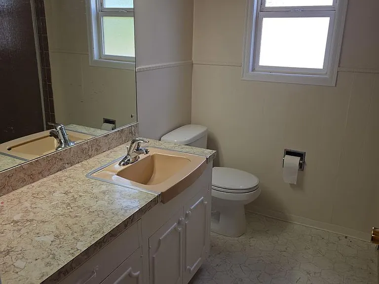 1106 Browns Point Blvd — Photo 16