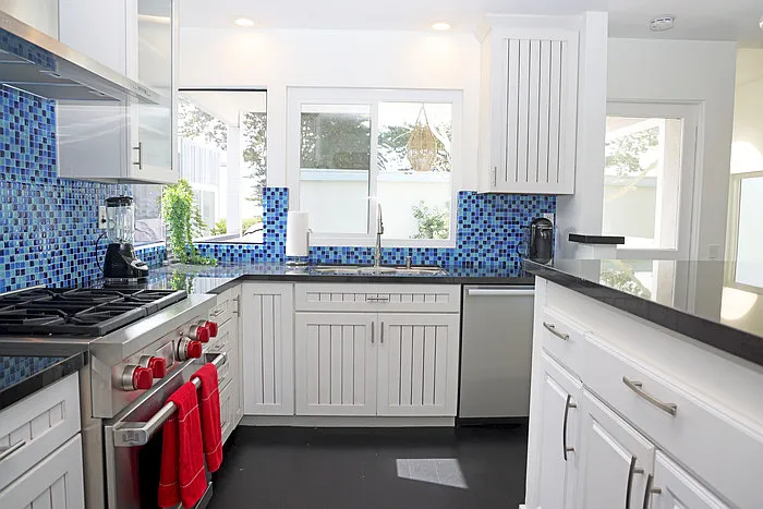 161 Ruby St — Photo 15