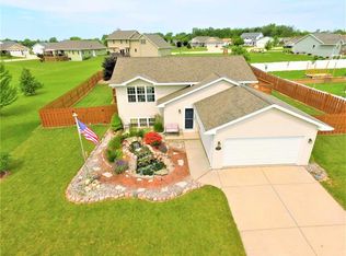 1621 Wolverine Trl, New Franken, WI 54229