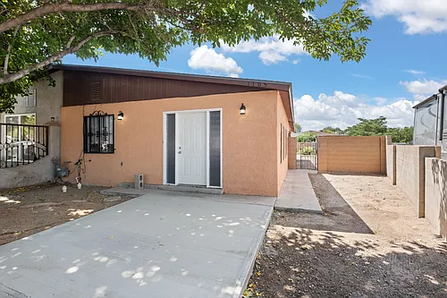 1105 Calle Mesquite Photo 1 1105 Calle Mesquite Photo 1