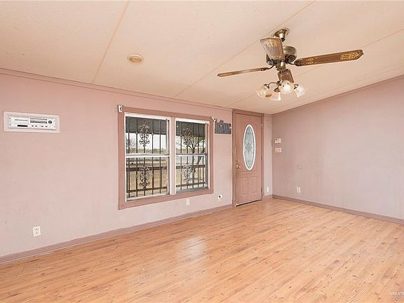 3rd image of 7302 Sequoia