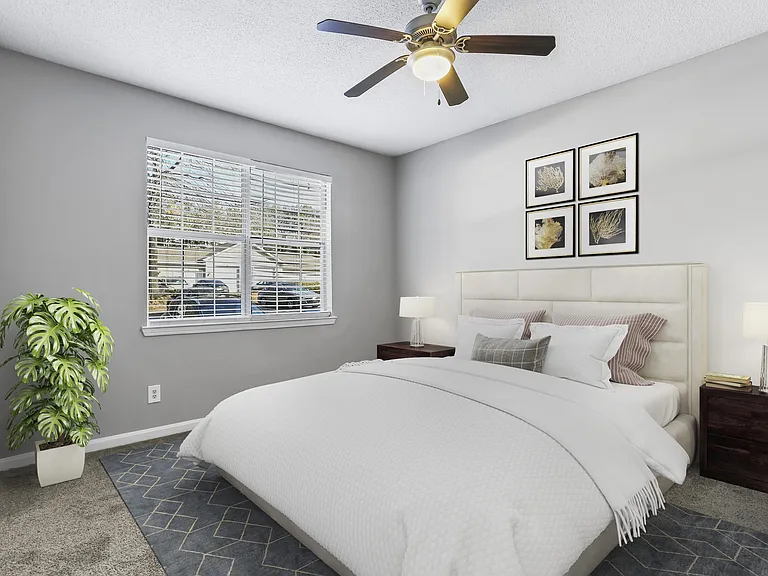 Clover Apartments — Photo 15