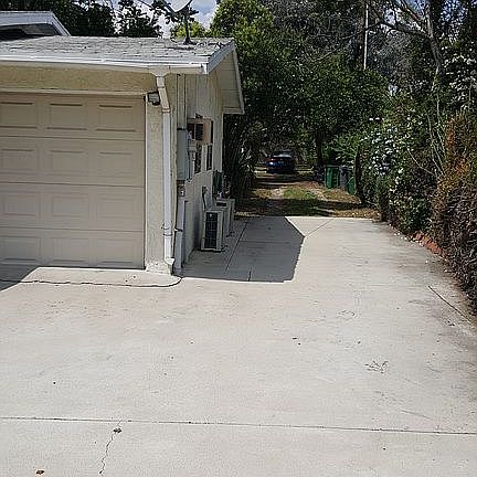 4th image of 3215 Big Dalton Ave