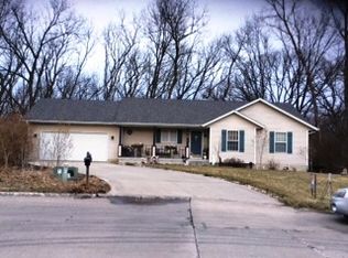 605 E 6th St, Coal Valley, IL