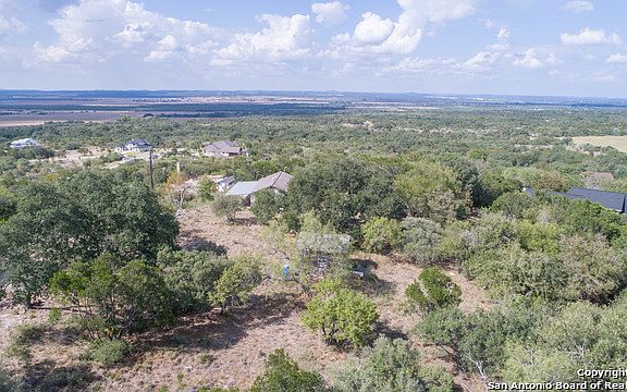 4th image of 1078 County Road 375
