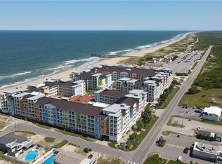 3738 Sandpiper Rd APT 102B, Virginia Beach, VA 23456