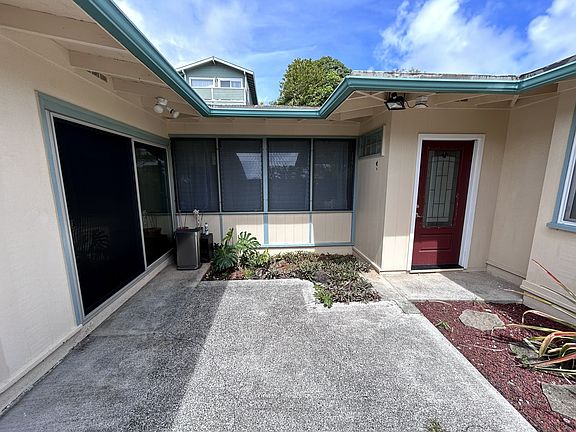 4th image of 44-113 Nanamoana St
