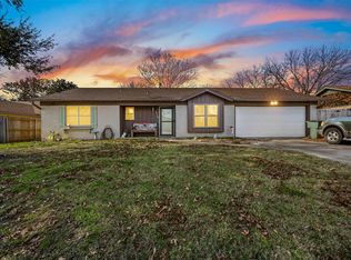 2718 Dover Dr, Sherman, TX 75092