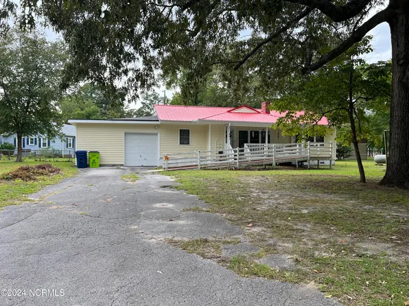 401 Shepard Street, Havelock, NC 28532