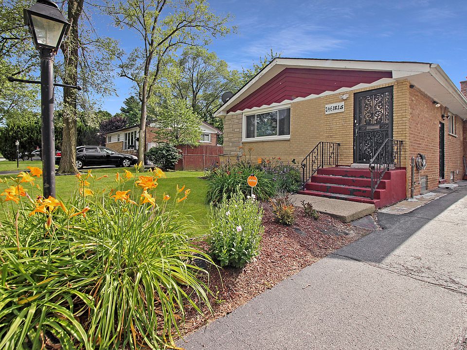1st image of 346 Iris Ln