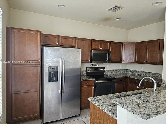 3rd image of 9530 SW 171st Ct #1