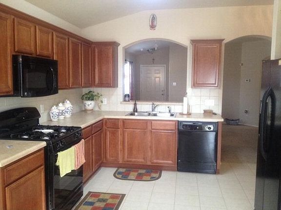 2nd image of 213 Wisteria Way