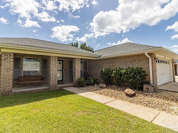 3rd image of 2410 Ennis Ct
