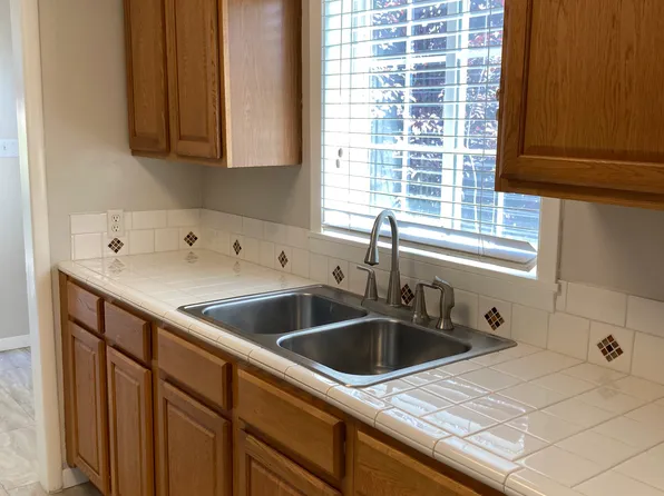 405 Reading St, Folsom, CA 95630