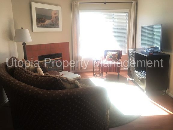 5th image of 10714 Holly Meadows Dr Unit B