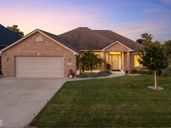 5975 Conifer Ct, Columbus, IN 47201