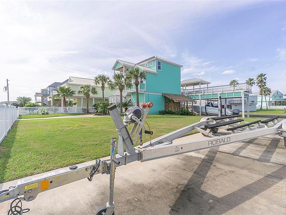 3rd image of 22204 Cantina Dr