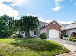 62 Broken Oak Ct, Saint Peters, MO 63304