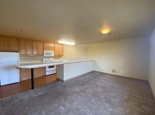 825 El Capitan Way #19, San Luis Obispo, CA 93401