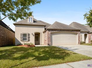 5822 Hidden Ridge Ln, Baton Rouge, LA 70816