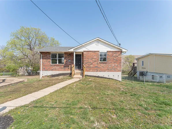 206 Buckley St, Park Hills, MO 63601