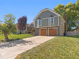 15102 W 125th St, Olathe, KS 66062