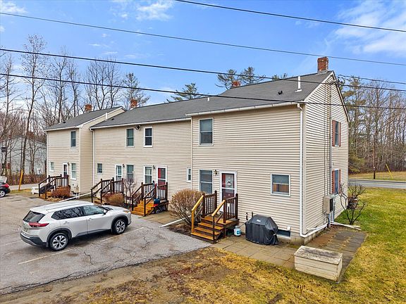 4th image of 135 Mayo Road #A