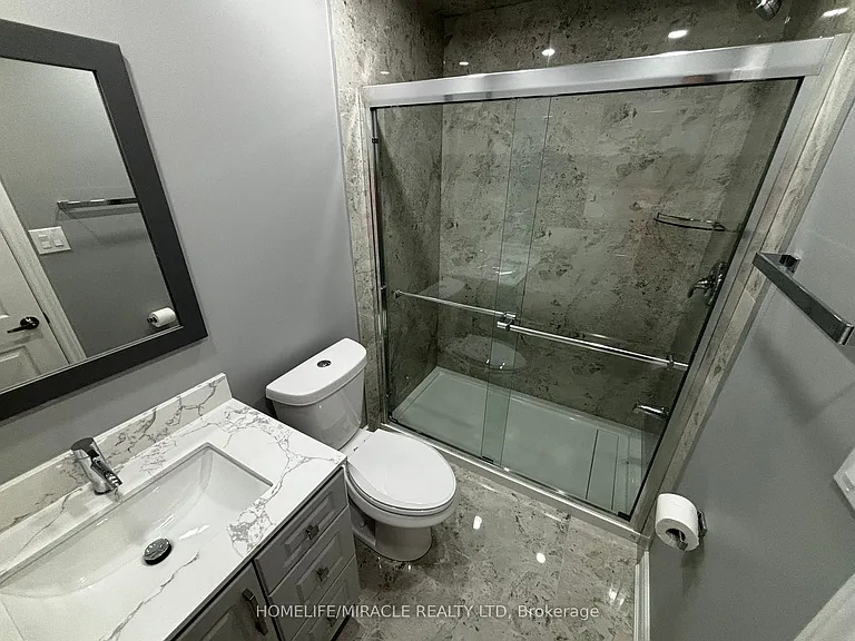 35 Merrimac Dr — Photo 7