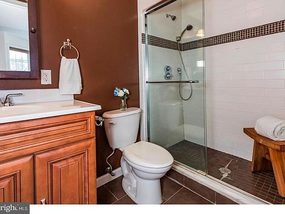 Primary ensuite bathroom