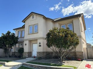 10652 Walnut St, Los Alamitos, CA 90720
