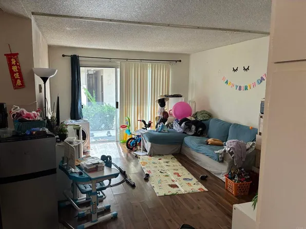 8034 Linda Vista Rd #1D, San Diego, CA 92111