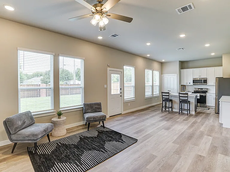 The Residences at Harrison Park — Photo 34