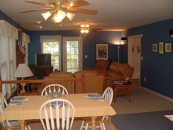 Upper Family Room