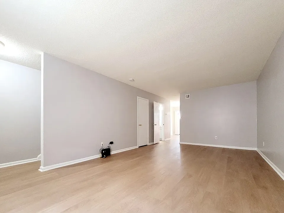 222H Northpoint Ave