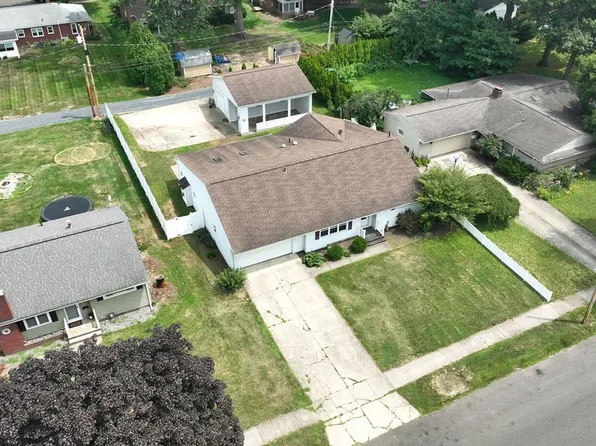 129 S James St, Dover, OH 44622