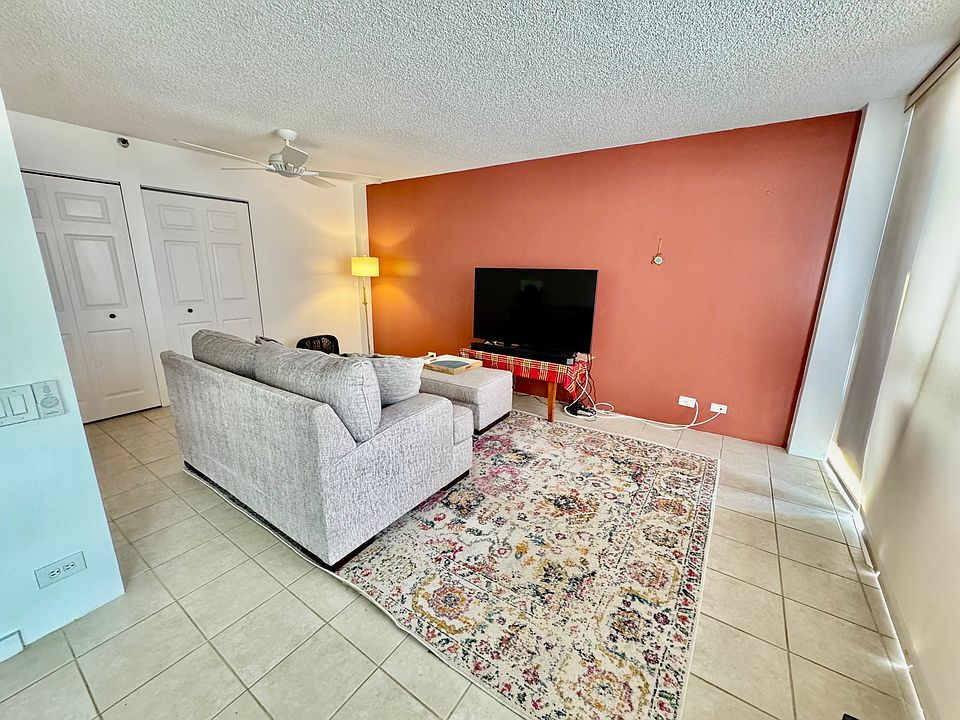 1st image of 322 Aoloa St APT 404