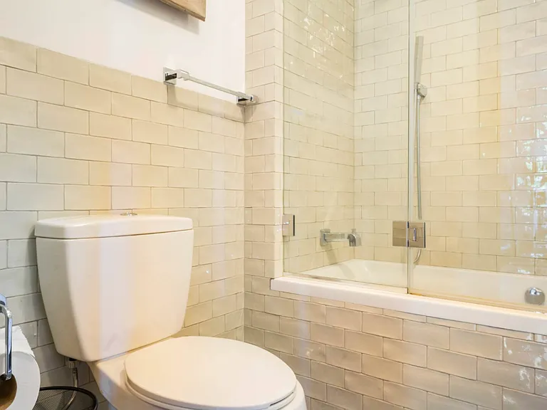 860 Lafayette Ave #2 — Photo 24