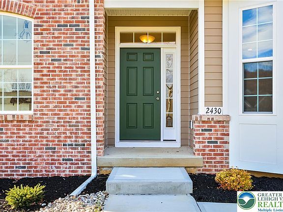 3rd image of 2430 Sonoma Dr #92