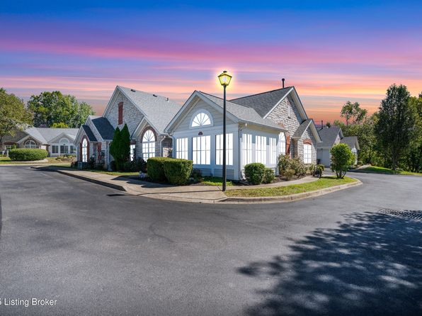 4403 Pinnacle View Pl, Louisville, KY 40272