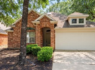 203 Fairwind Trail Dr, Conroe, TX 77385